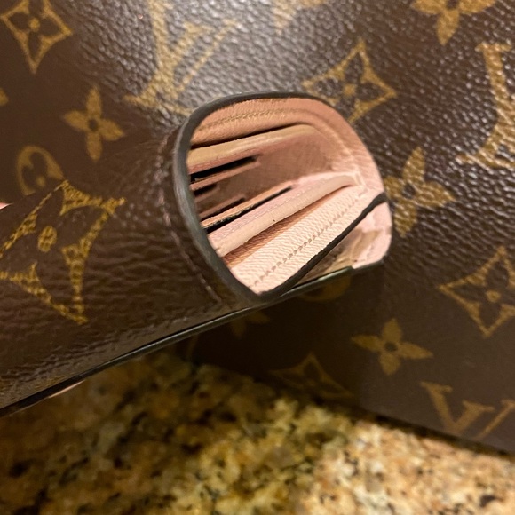 SOLD❤️Louis Vuitton Victorine wallet rose monogram - Picture 5 of 14
